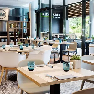 Hotel Courtyard By Marriott Airport, Tolosa
