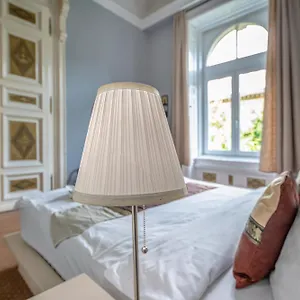 Andrassy Thai Hotel Budapeste